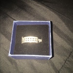 Pandora Ring